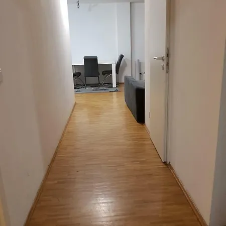 In 6 Apartment *
