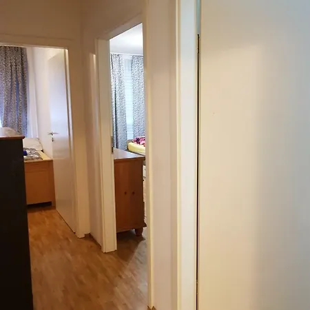 Apartment In 6 *