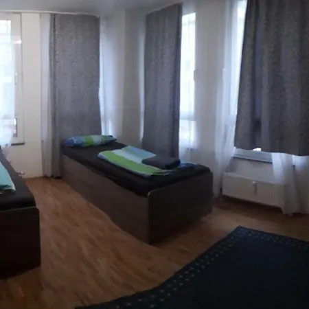 In 6 Apartment *